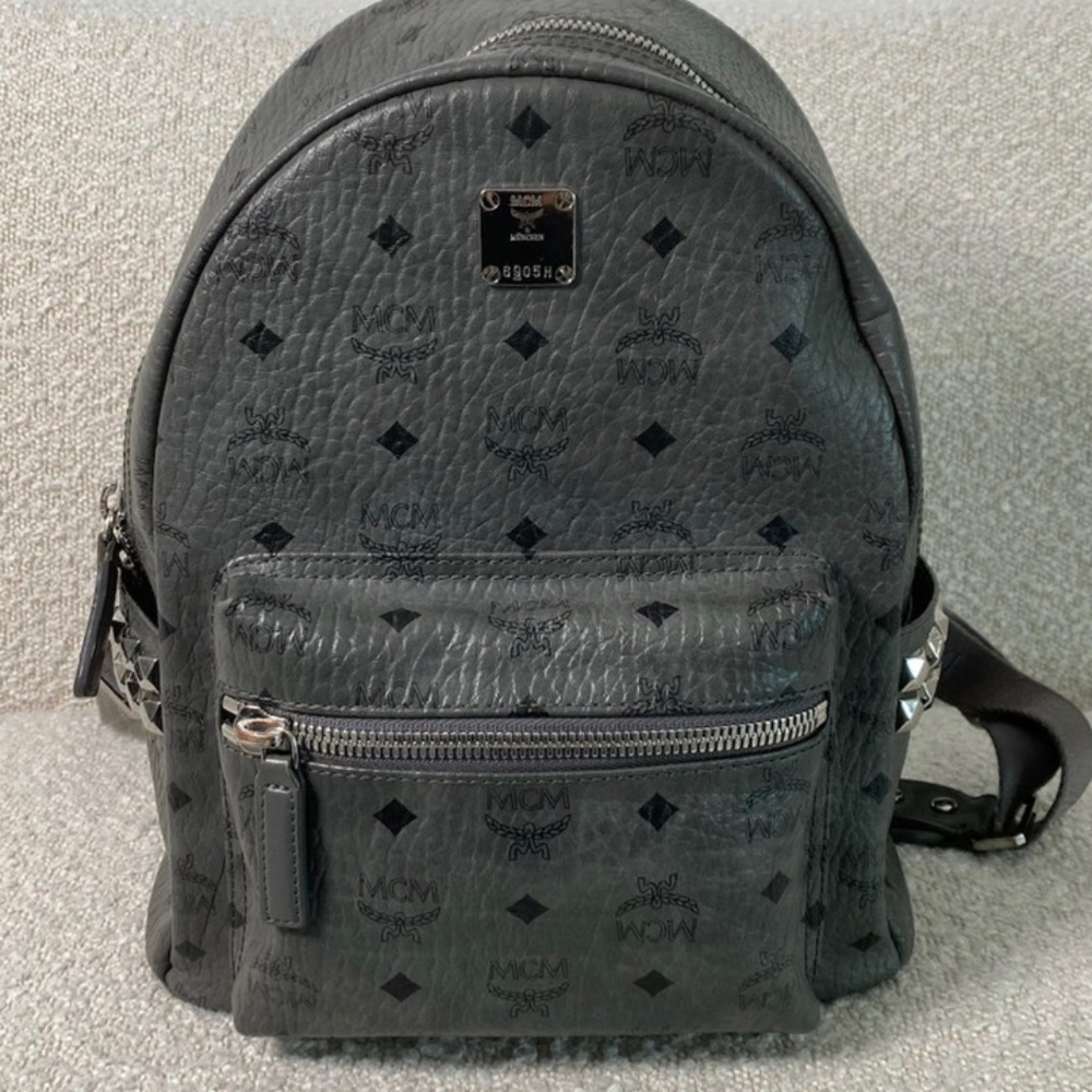 Authentic MCM Visetos Stud Stark Backpack Phantom Grey